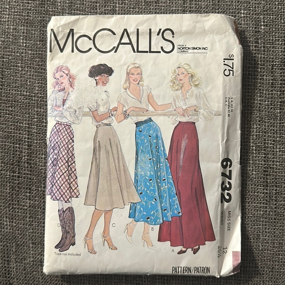 Vintage McCall’s Retro‎ Skirt Sewing Pattern 6732 Misses Size 12